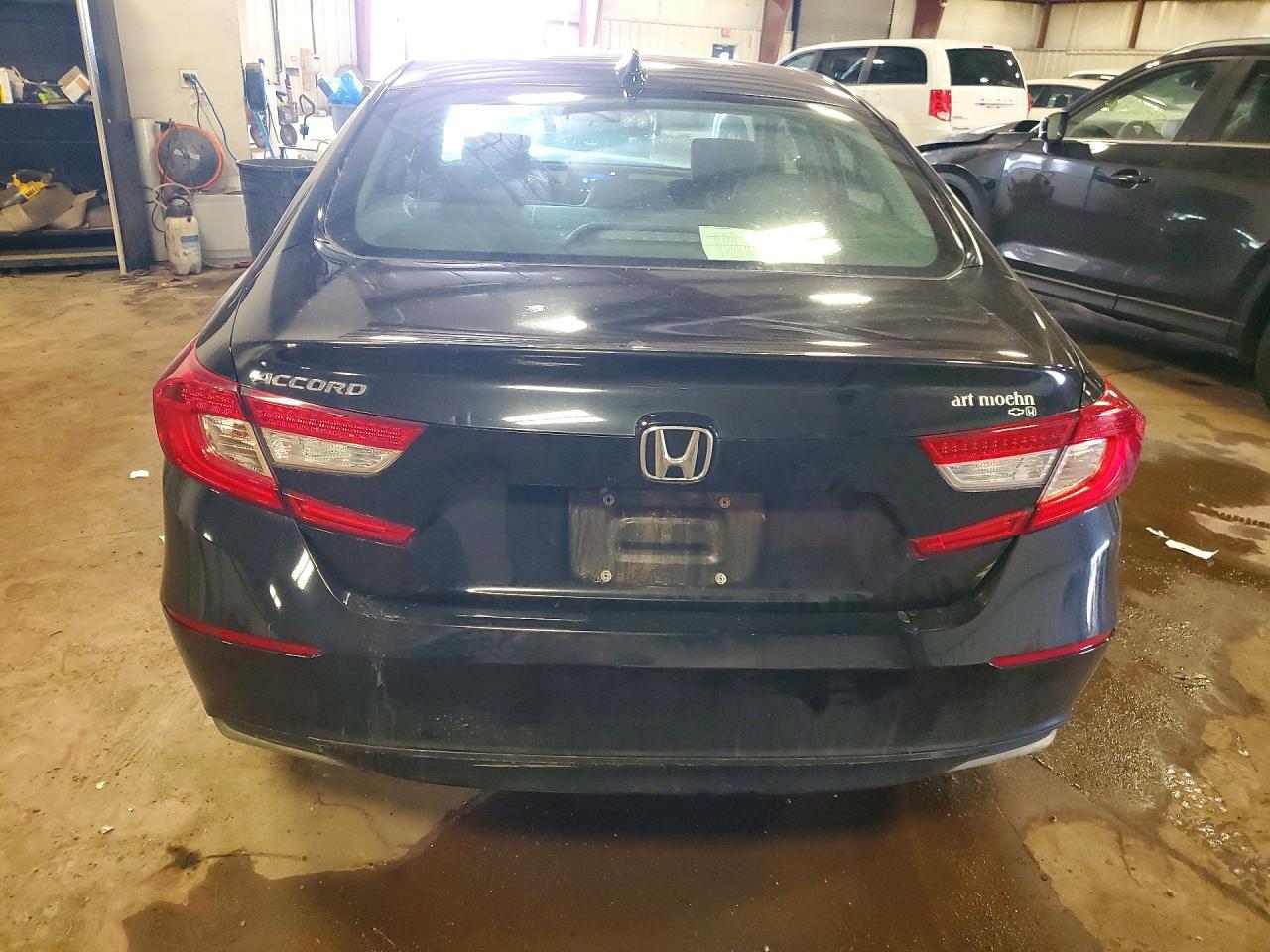 2018 HONDA ACCORD