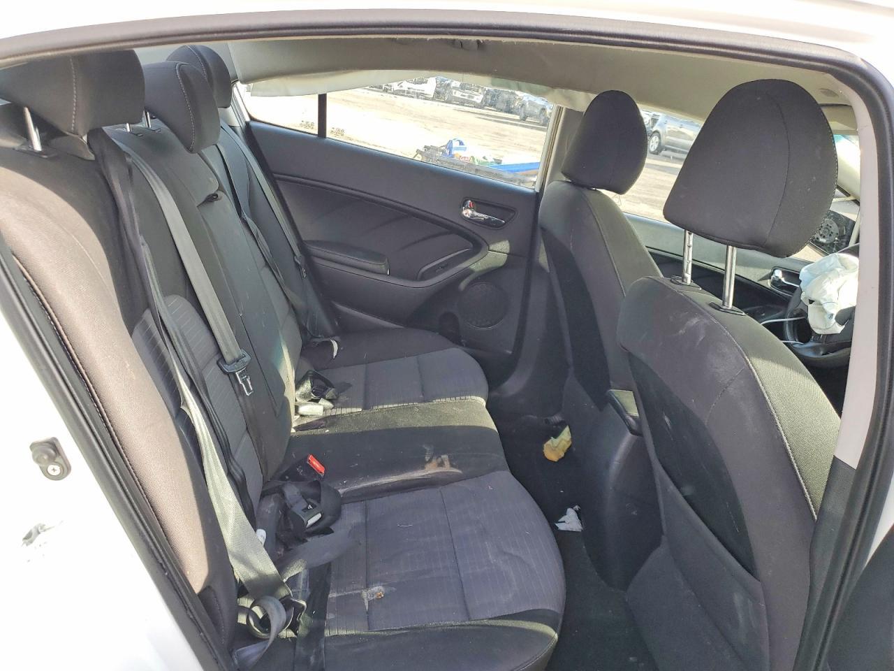 2015 KIA FORTE