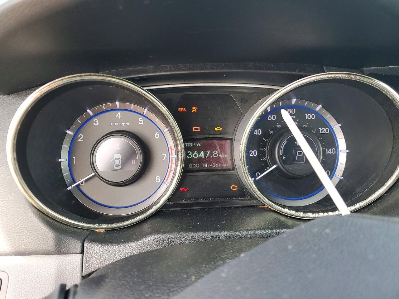 2012 HYUNDAI SONATA
