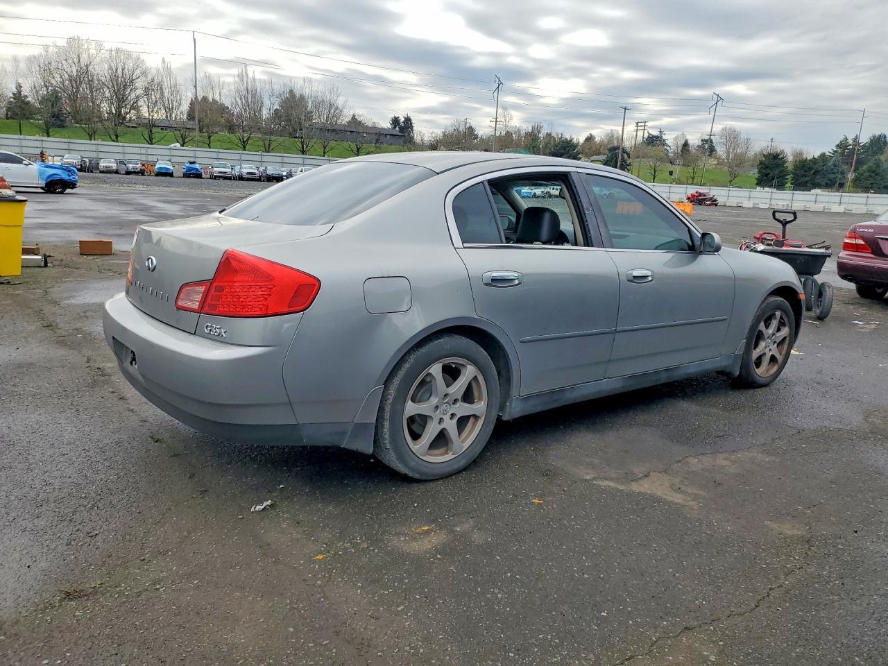 2004 INFINITI G35