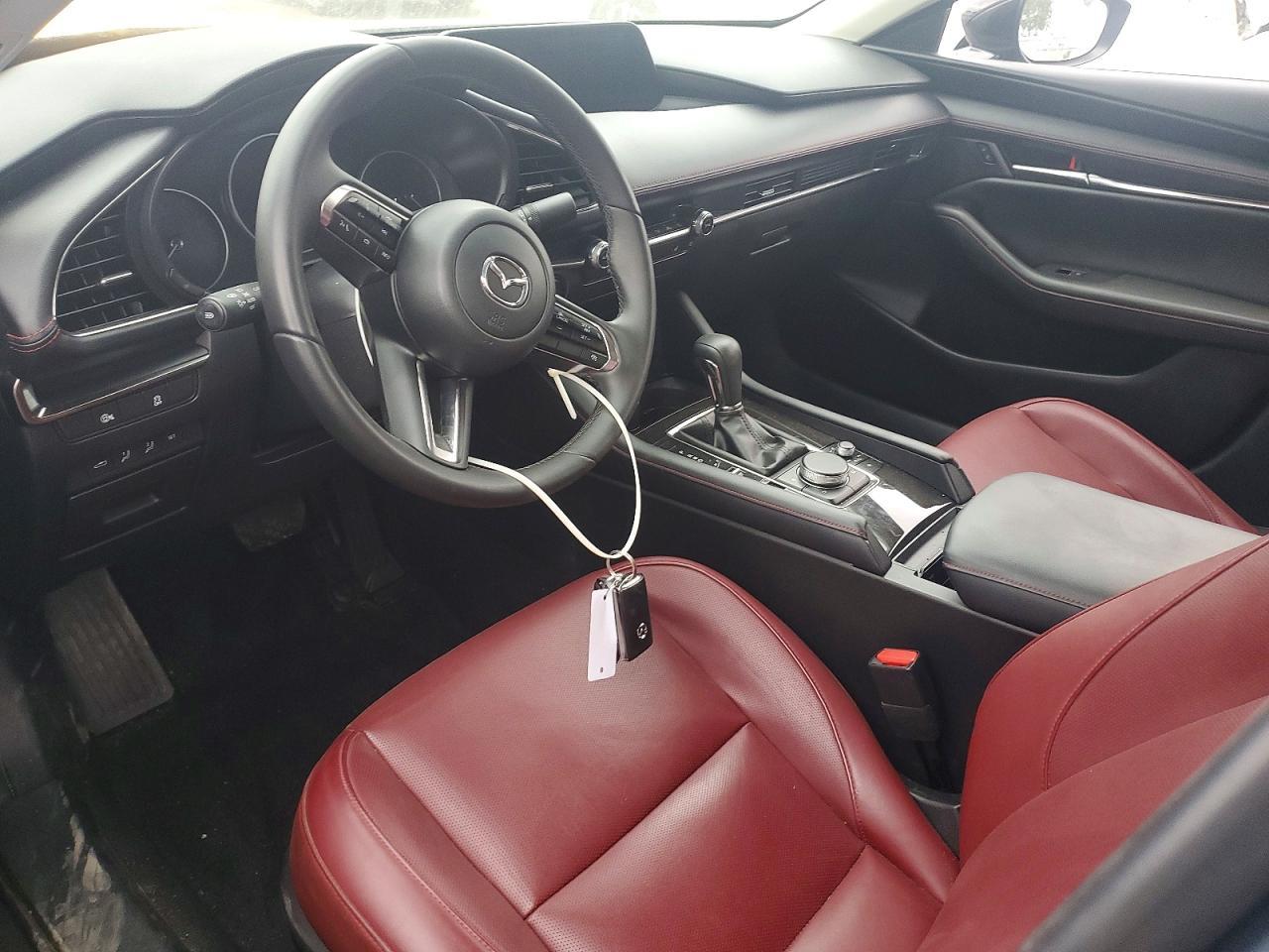 2025 MAZDA 3