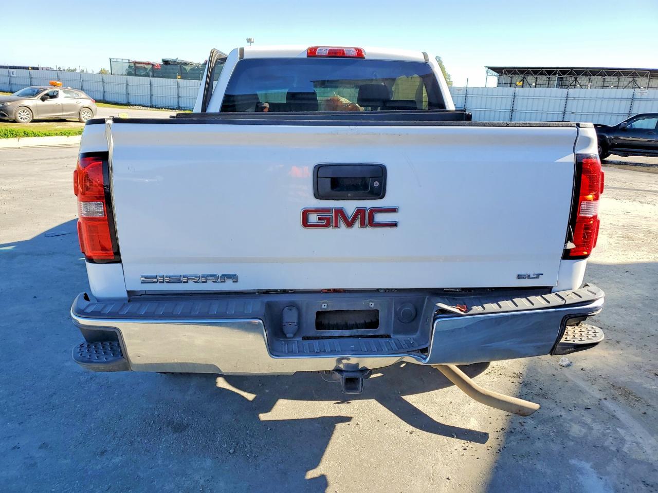 2015 GMC Sierra