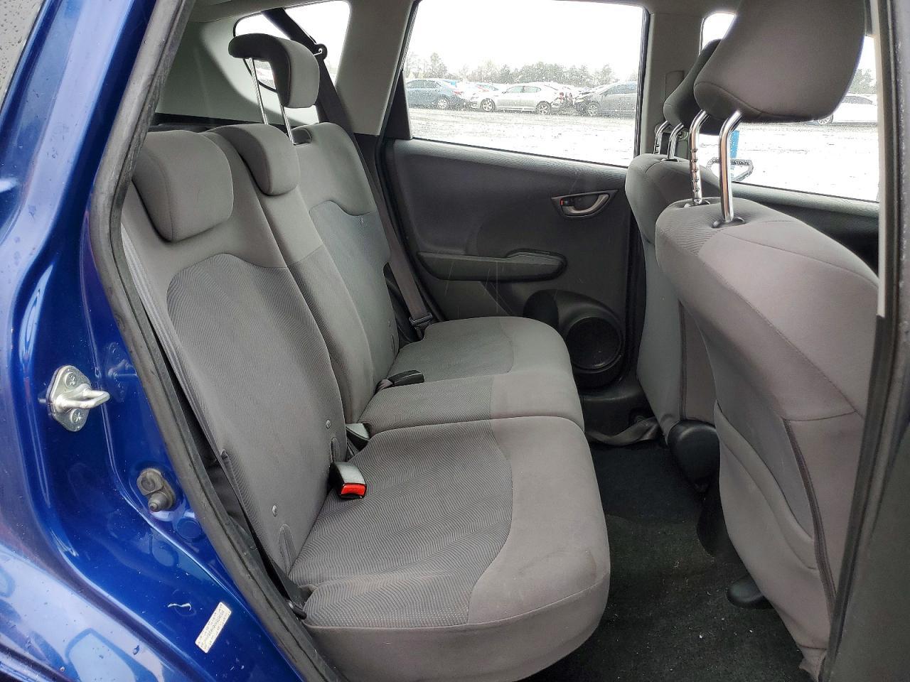 2010 HONDA FIT