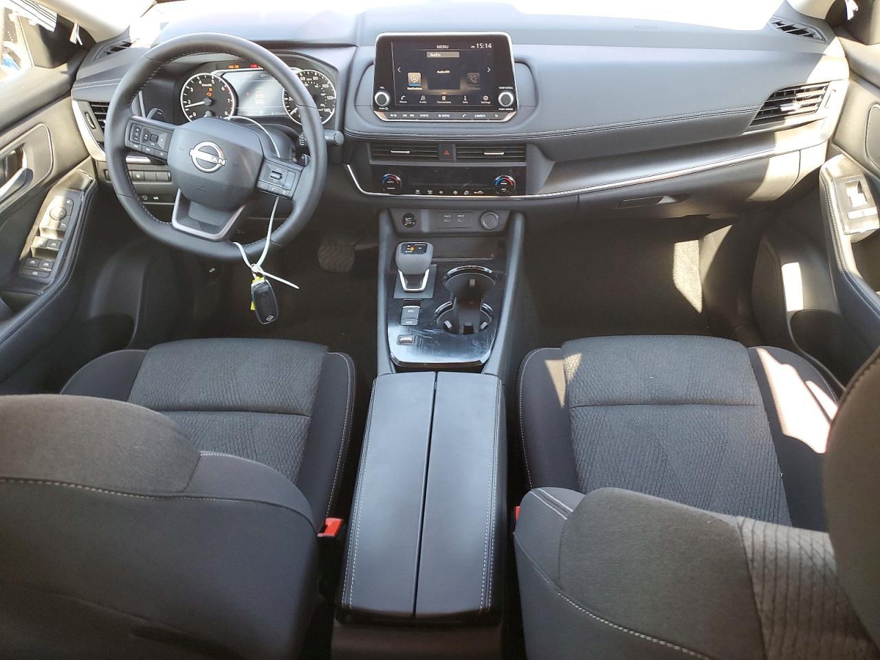 2025 NISSAN ROGUE