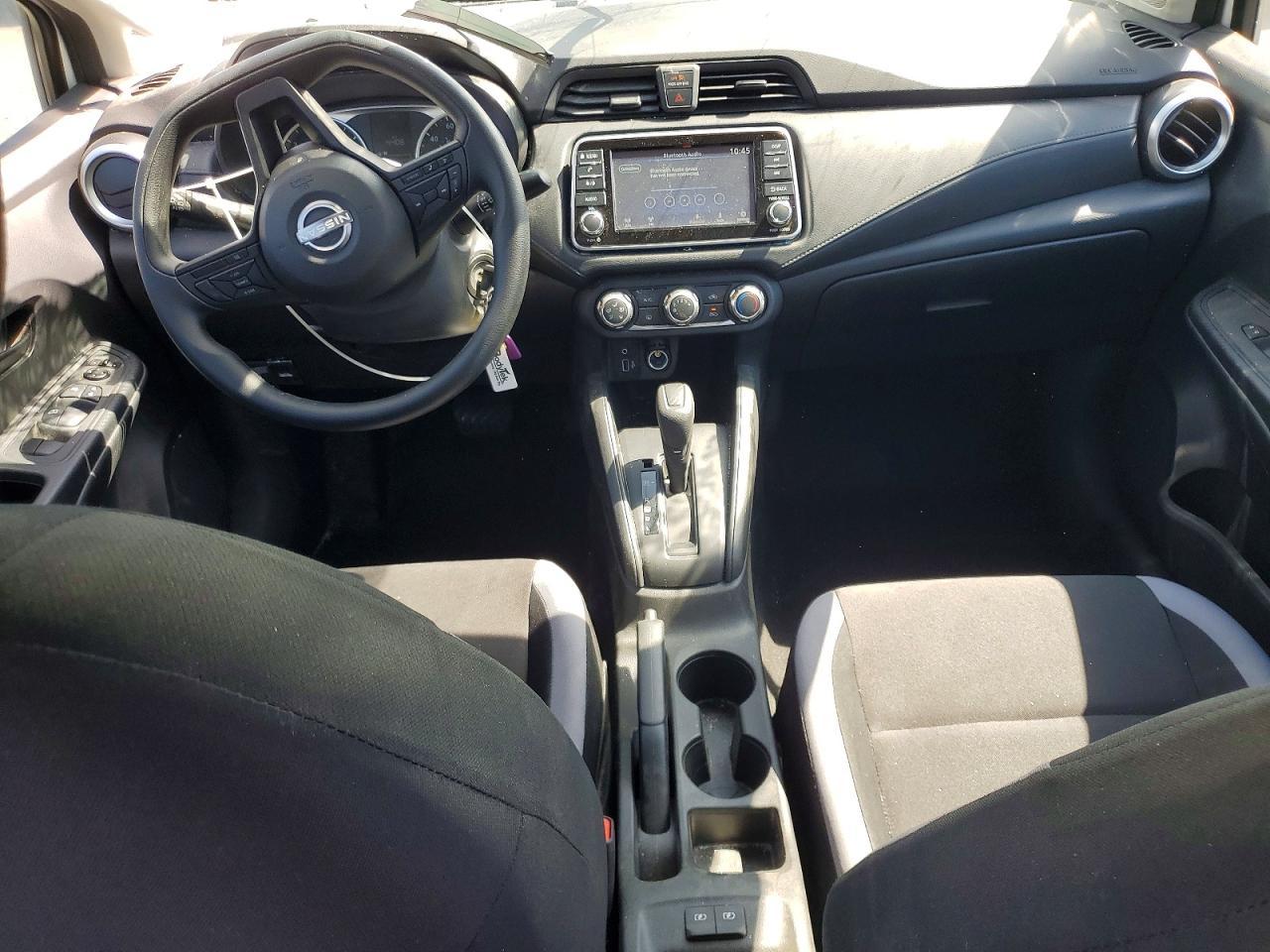 2025 NISSAN VERSA