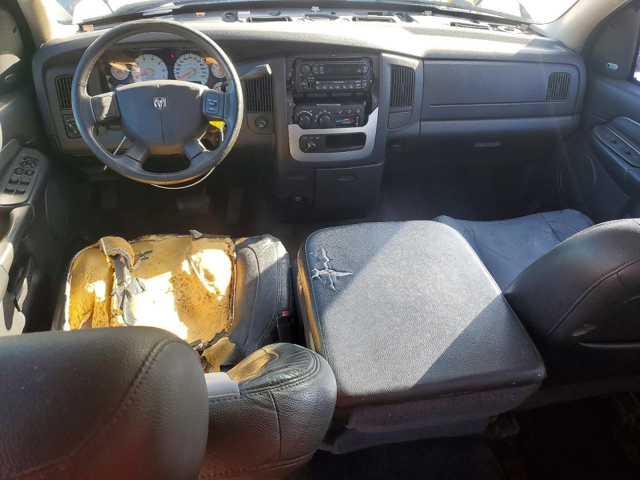 2004 DODGE RAM 1500