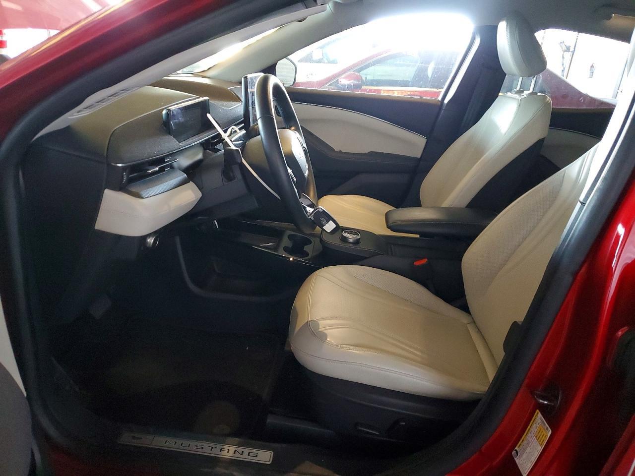 2021 FORD Mustang Mach-E