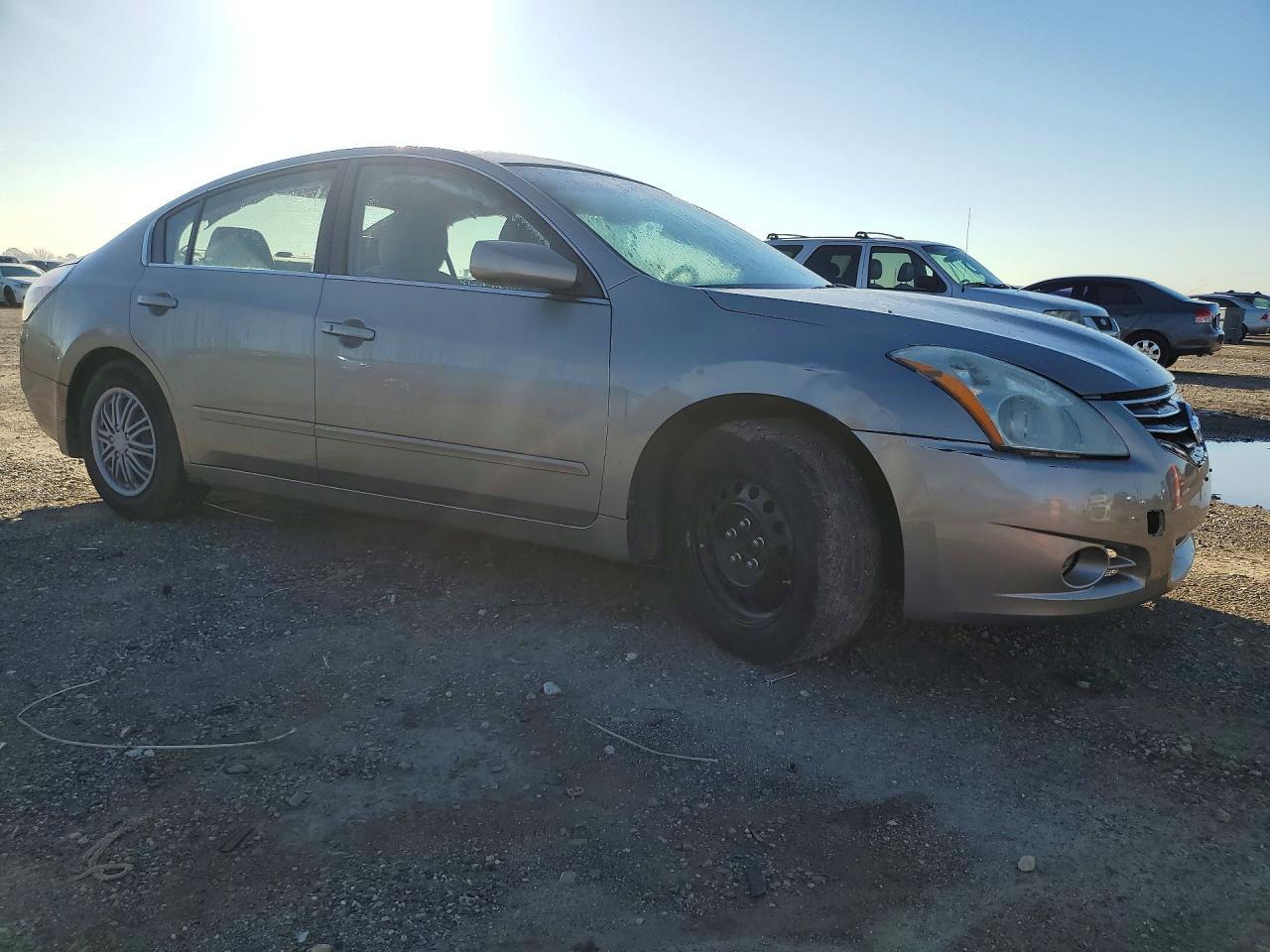 2012 NISSAN ALTIMA