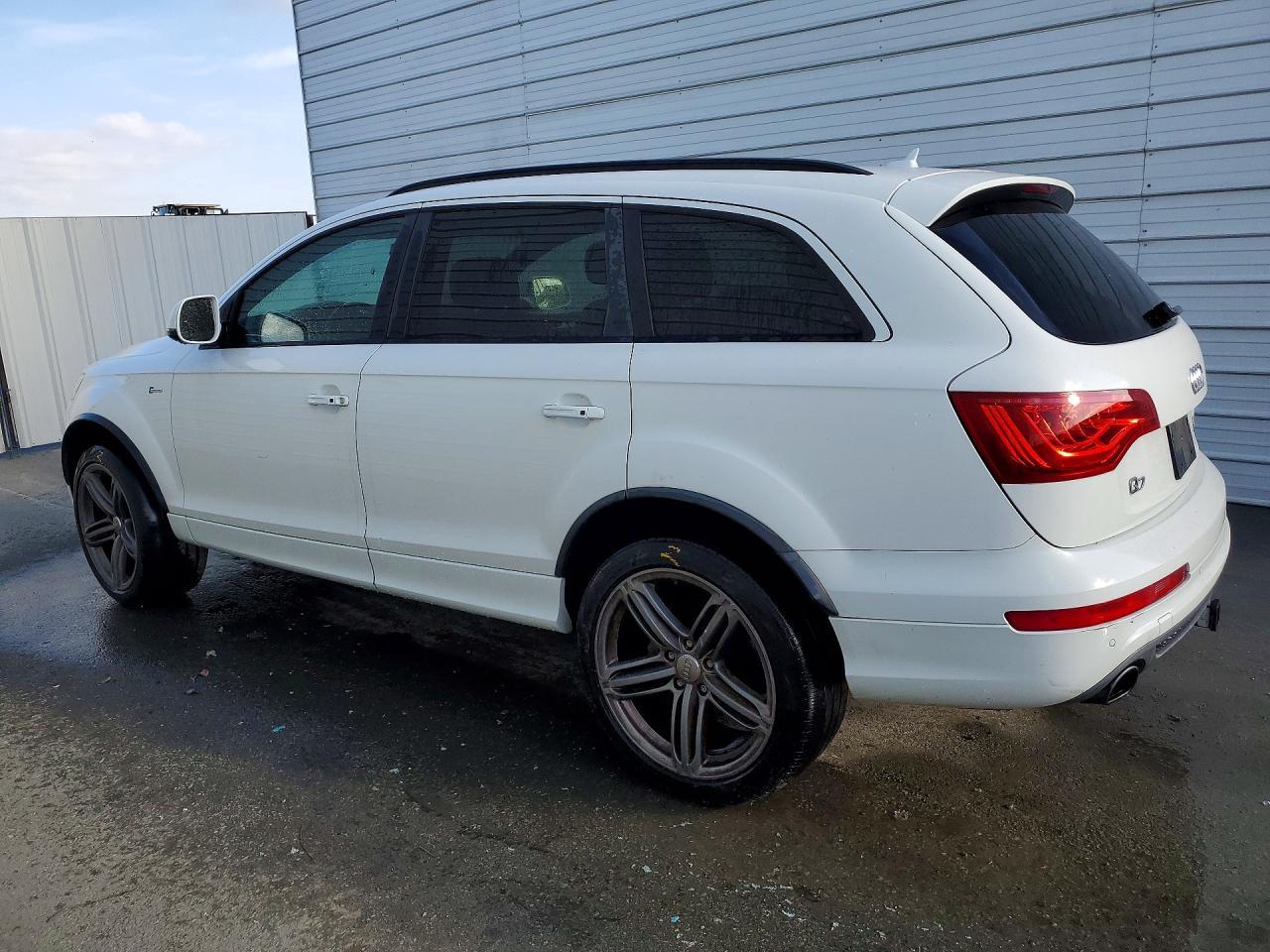 2015 AUDI Q7