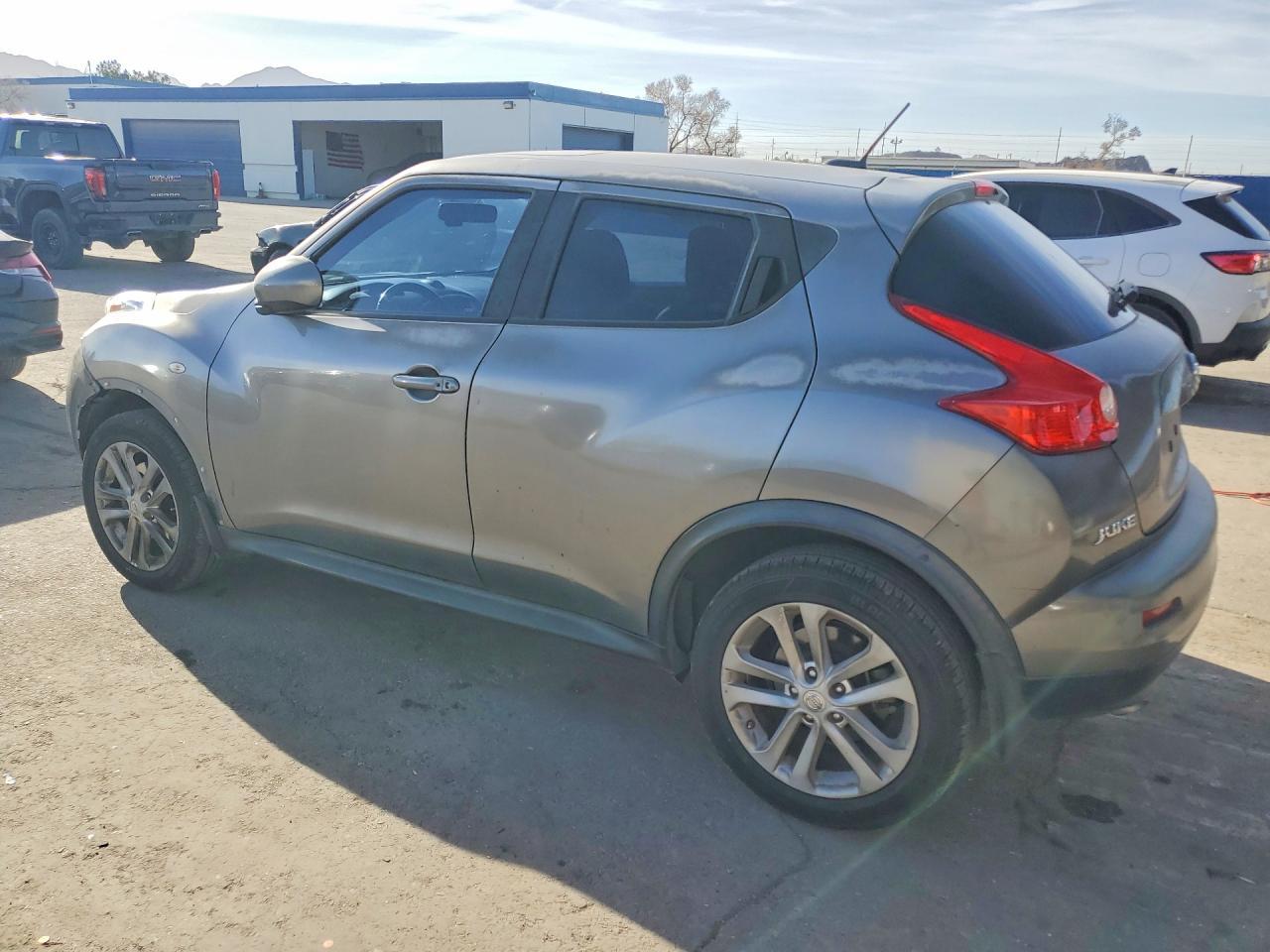 2013 NISSAN Juke