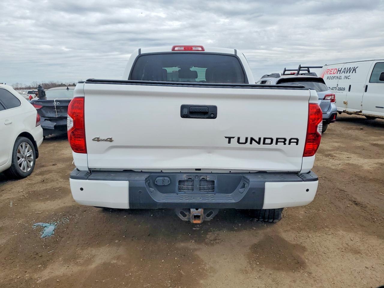 2017 TOYOTA TUNDRA