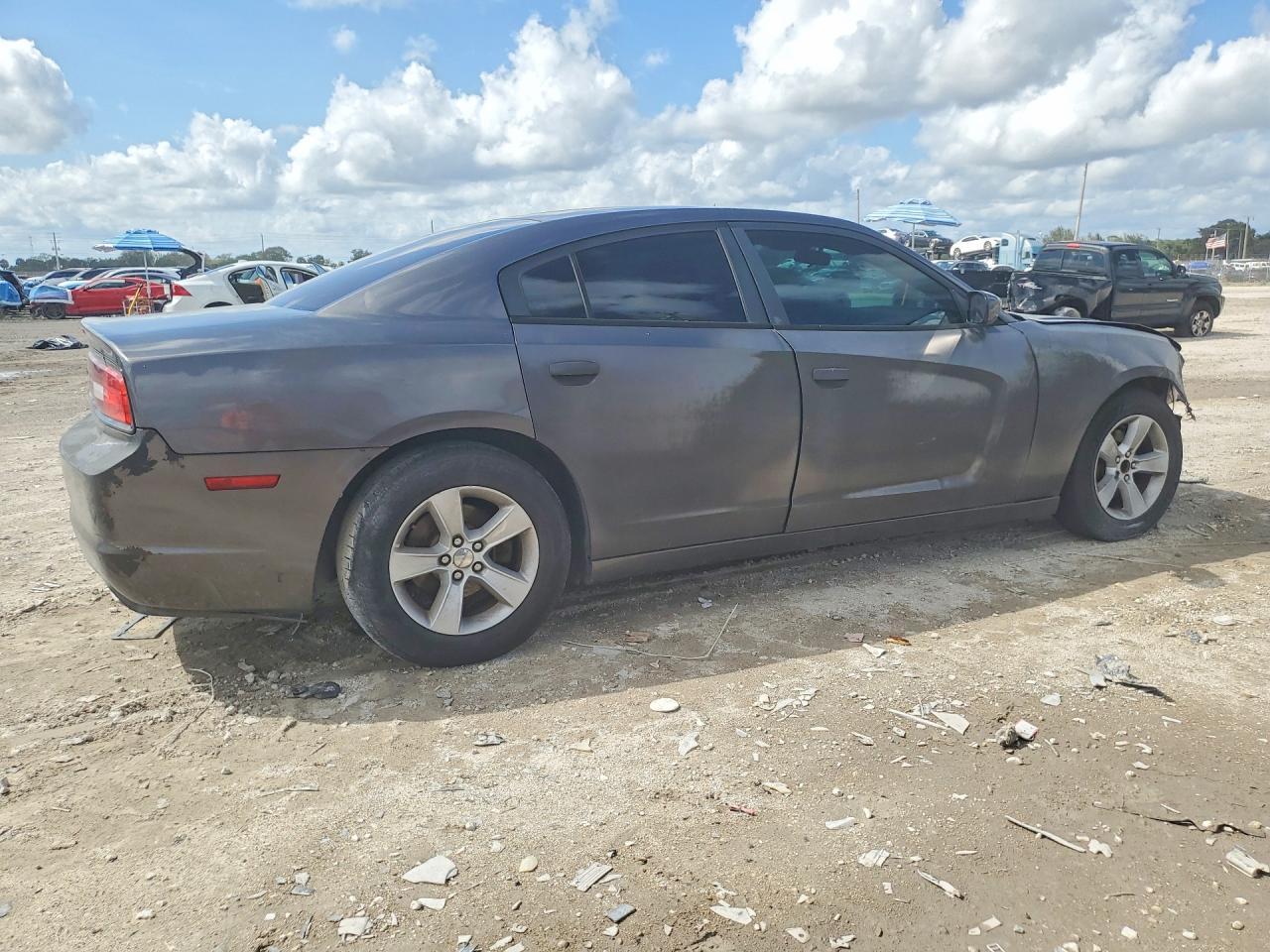 2014 DODGE CHARGER