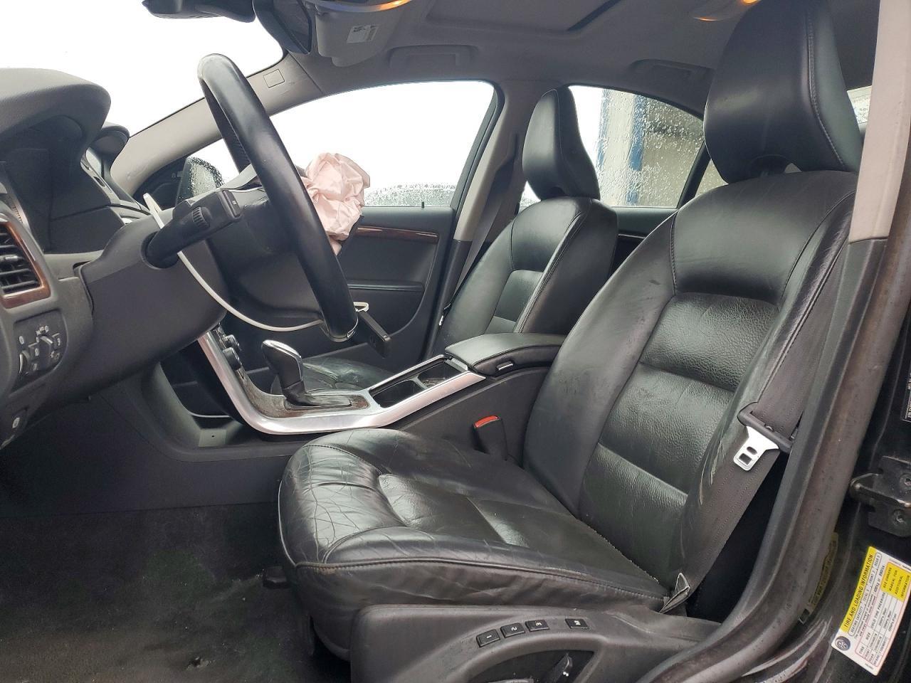 2013 VOLVO S80