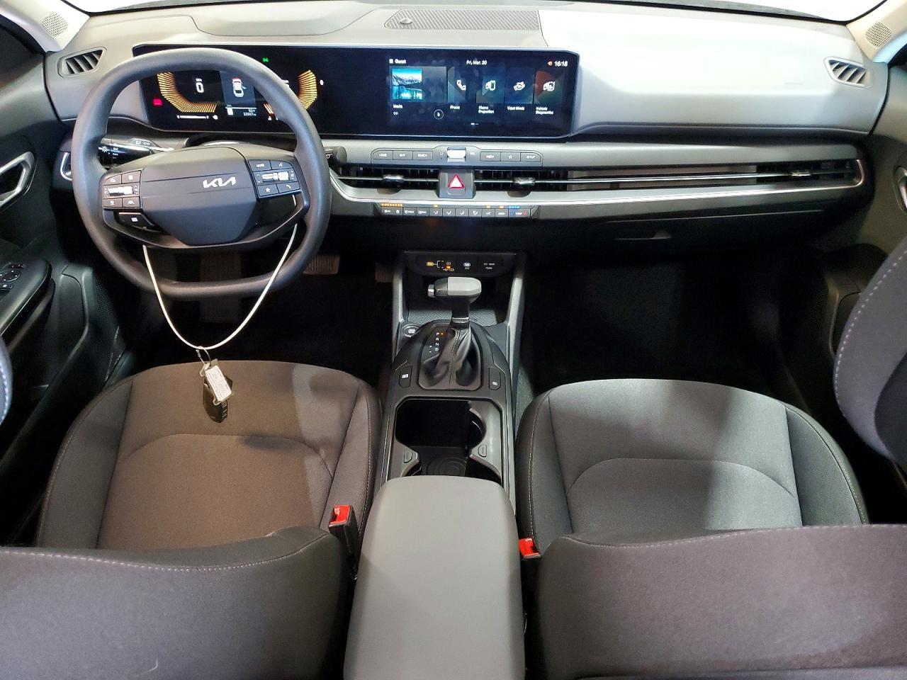 2025 KIA K4