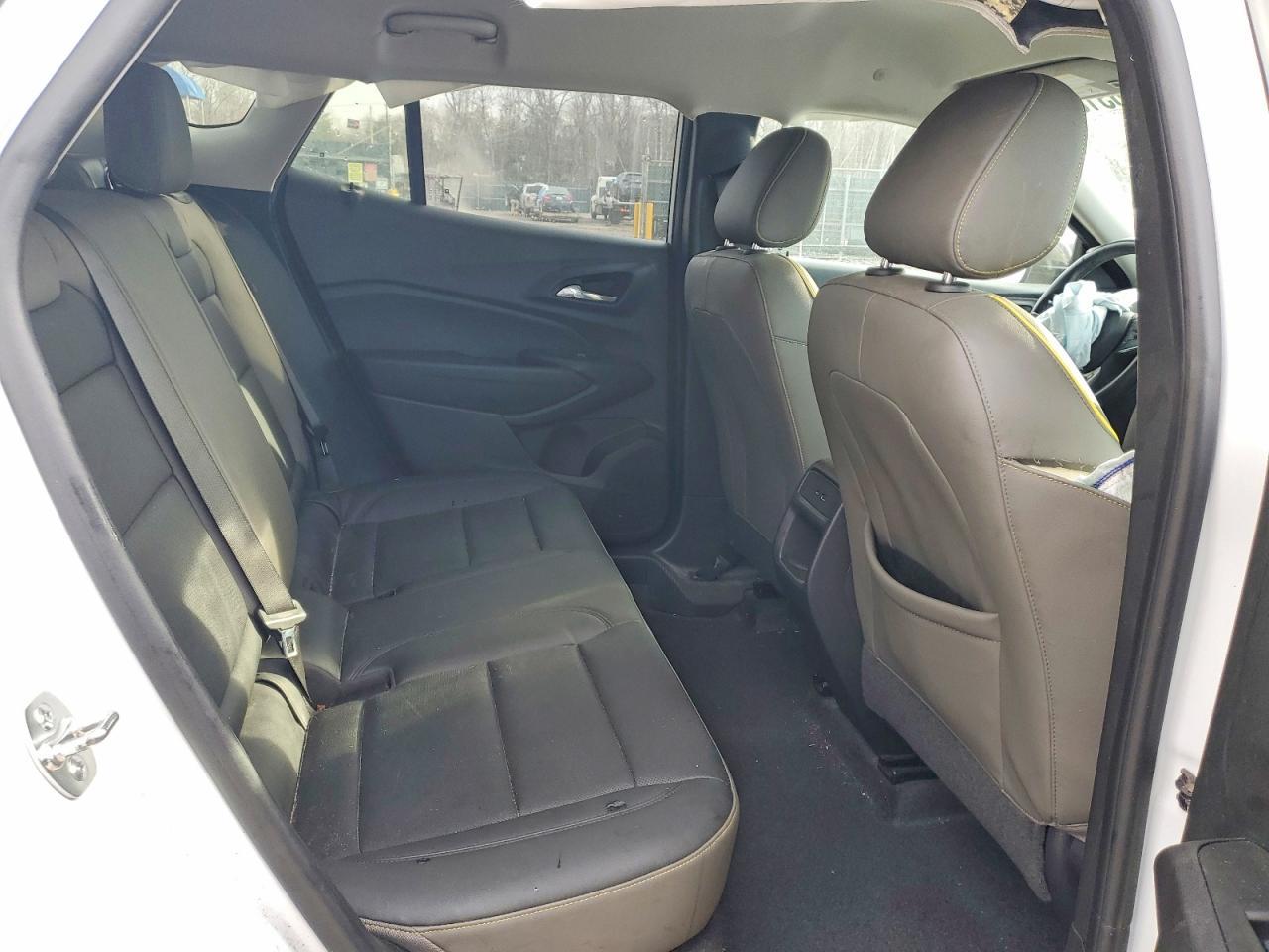 2025 CHEVROLET TRAX