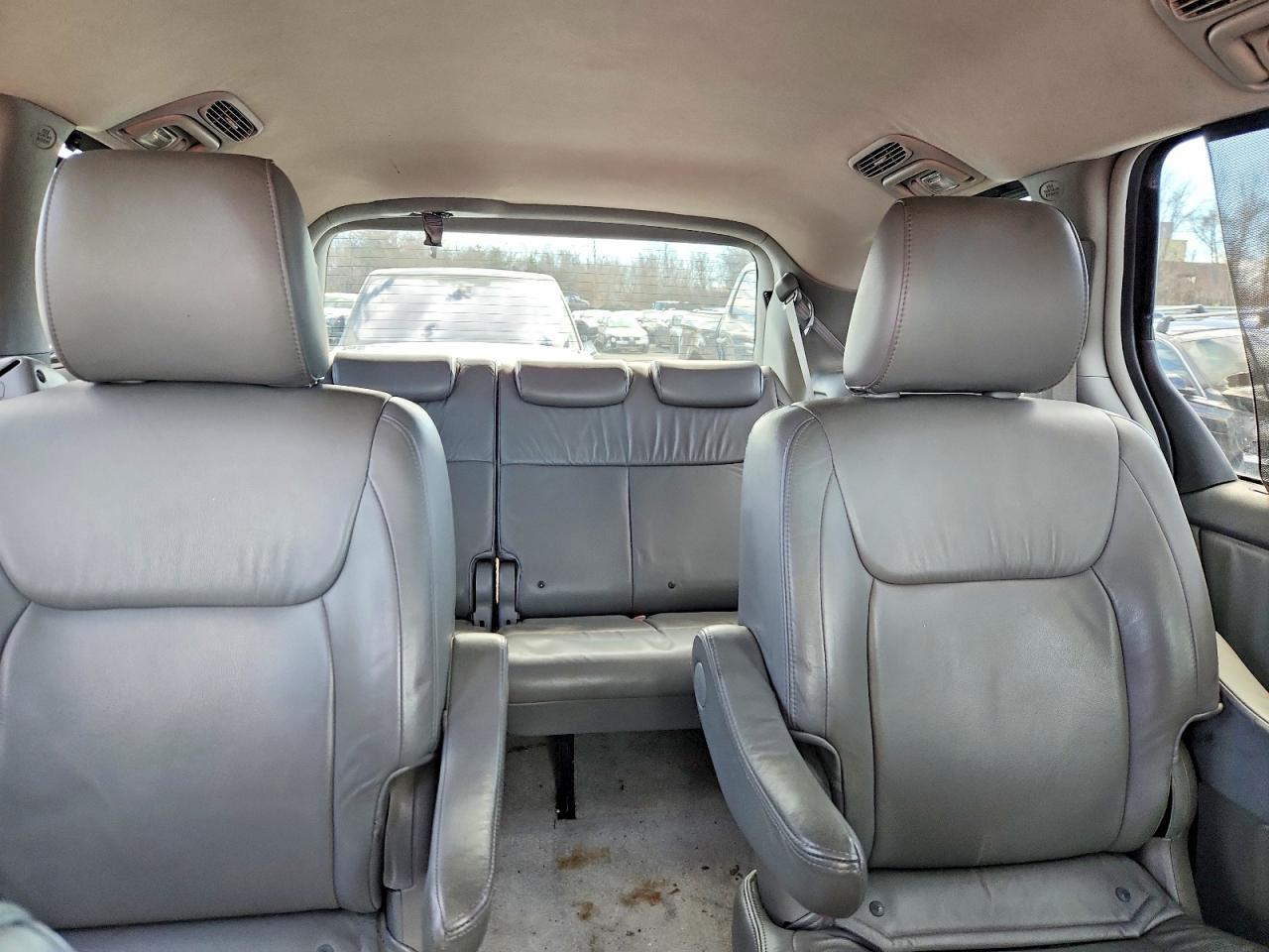 2009 Toyt Sienna