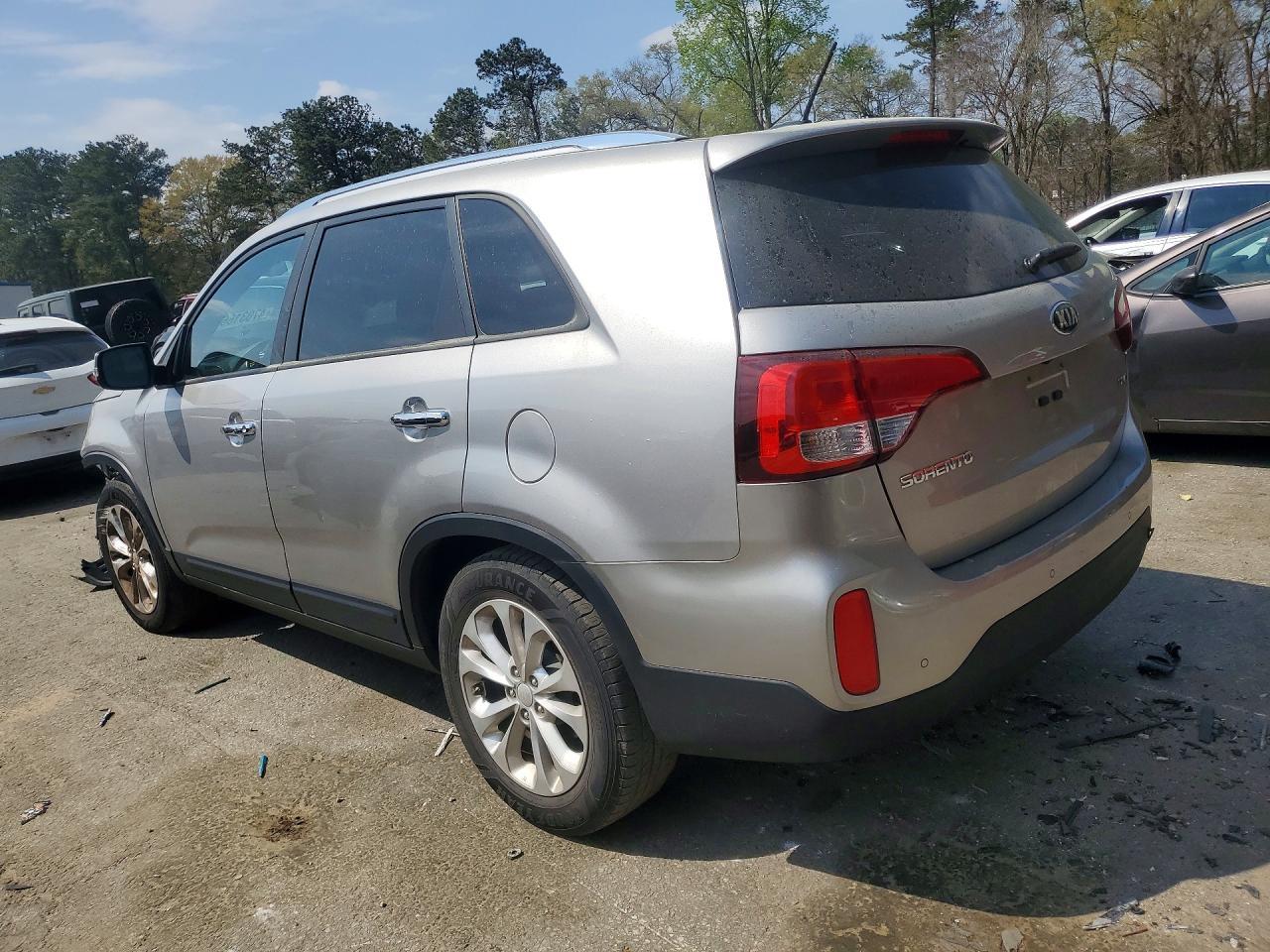 2015 KIA SORENTO