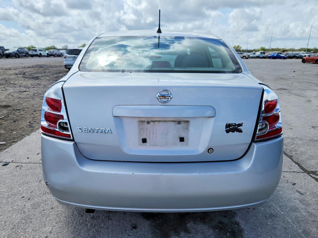 2008 NISSAN SENTRA