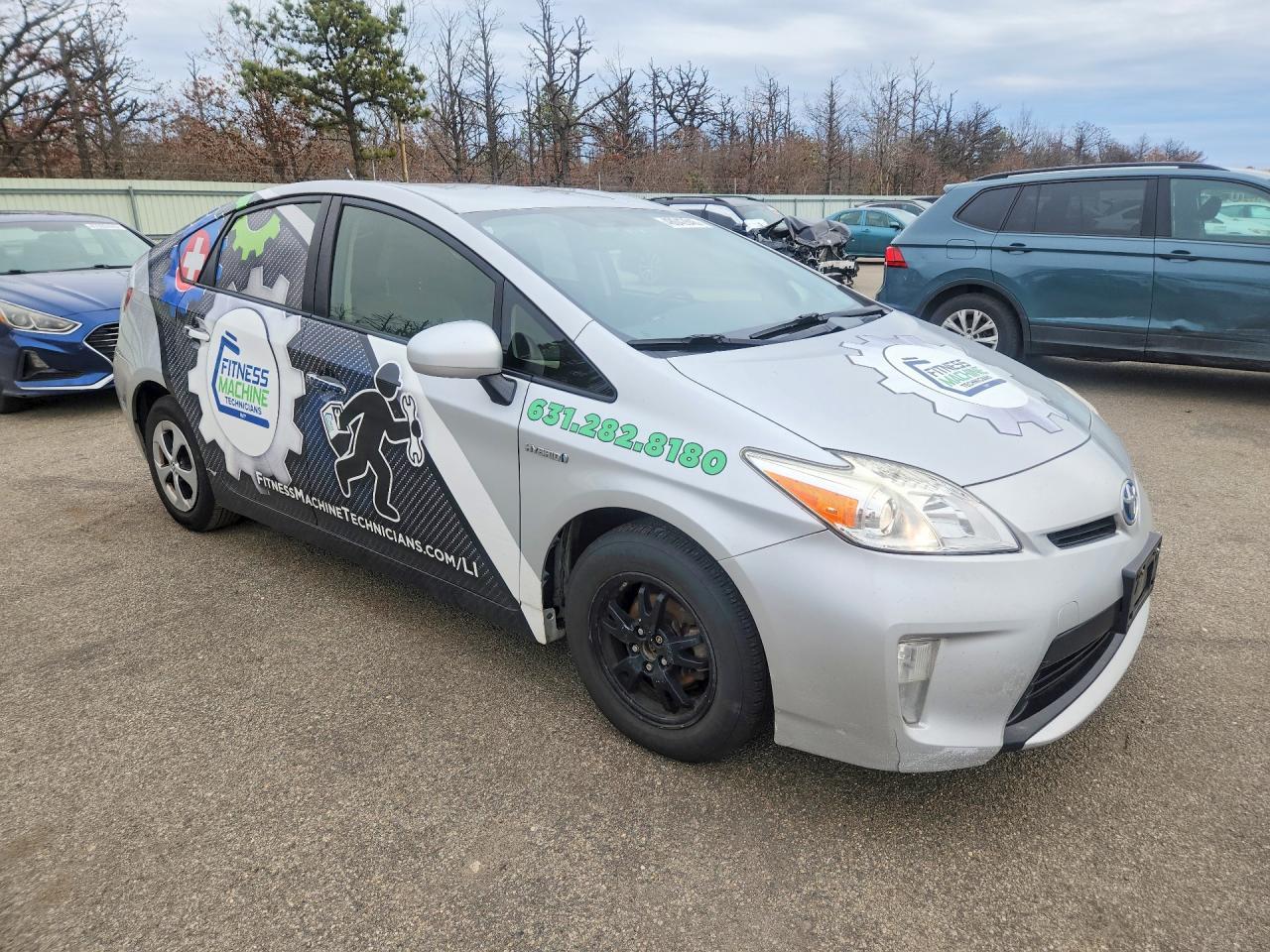 2015 TOYOTA PRIUS