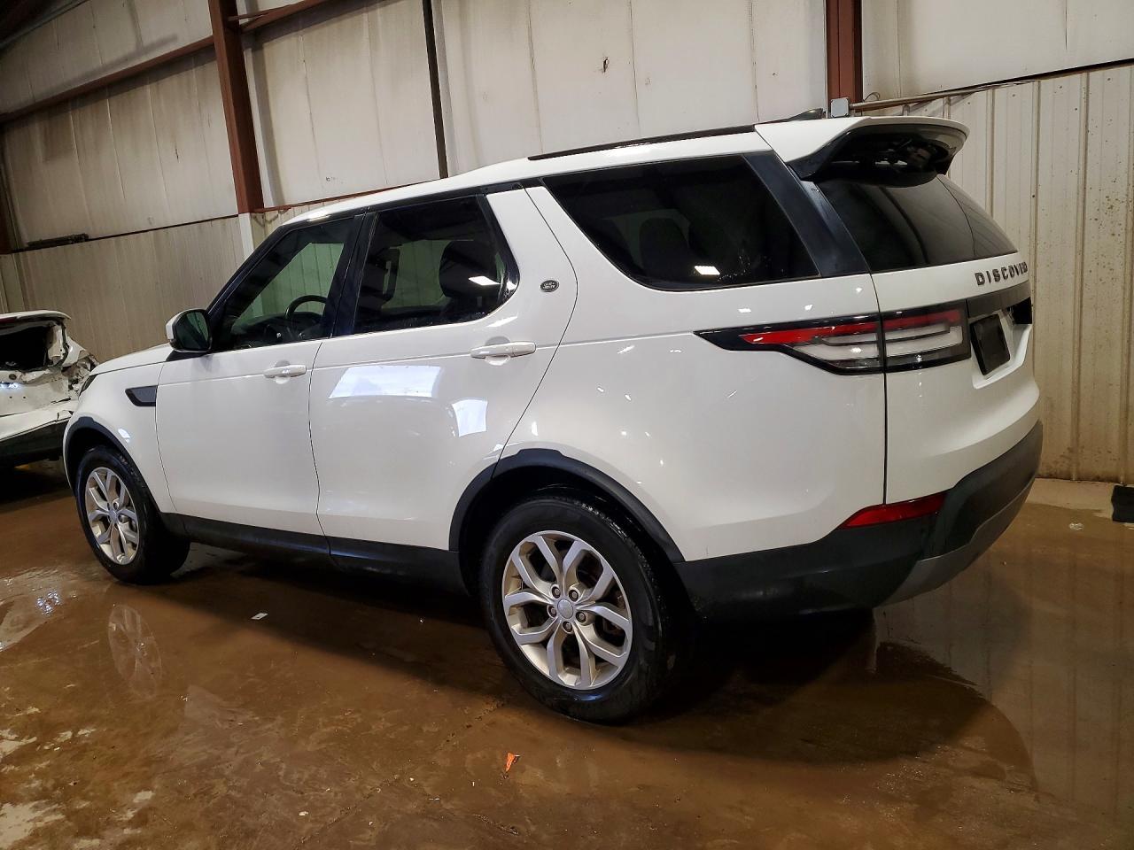 2018 LAND ROVER Discovery
