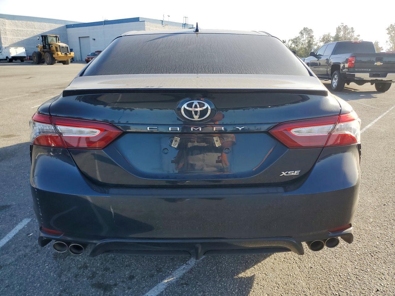 2019 TOYOTA CAMRY