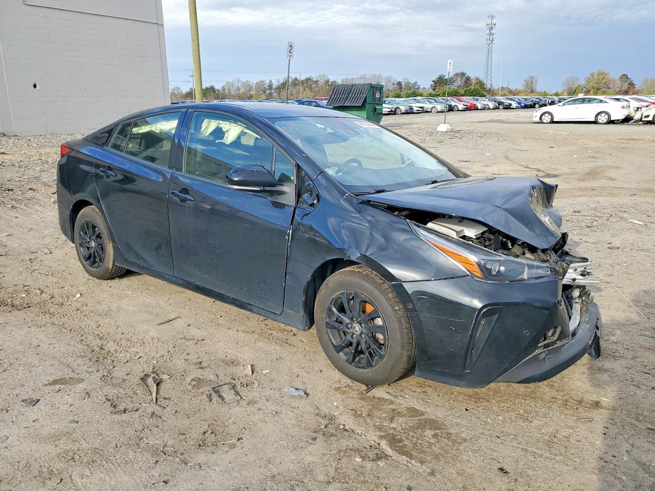 2022 TOYOTA PRIUS