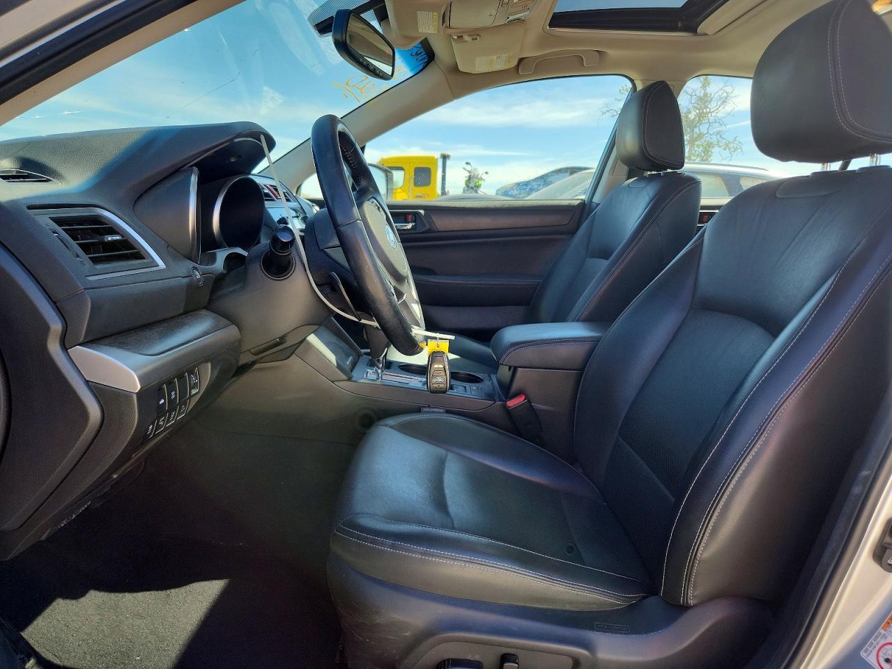 2015 SUBARU Legacy