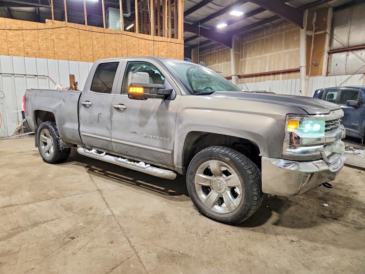 2017 CHEVROLET Silverado