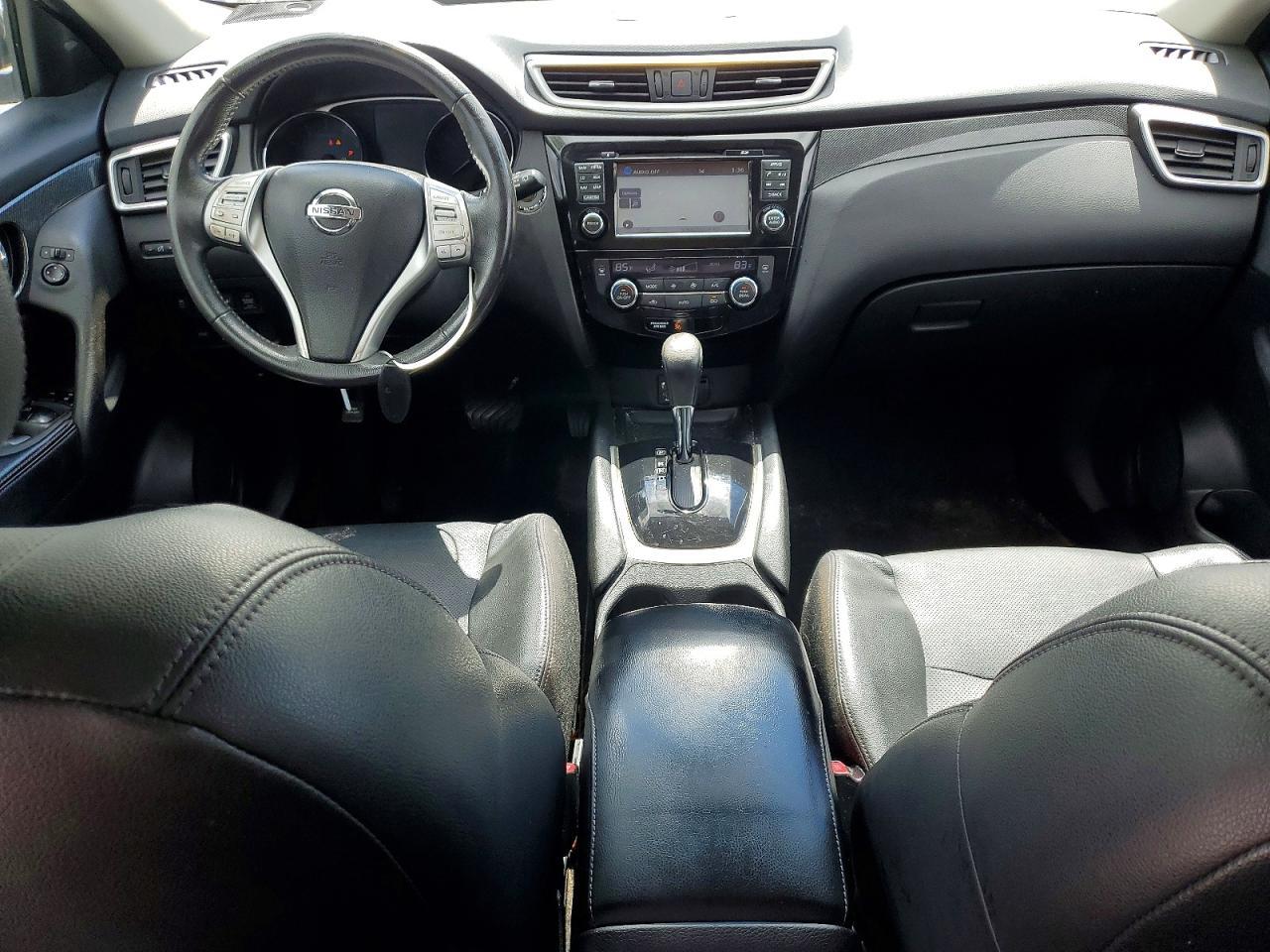 2016 NISSAN ROGUE