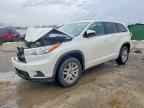 2016 TOYOTA HIGHLANDER