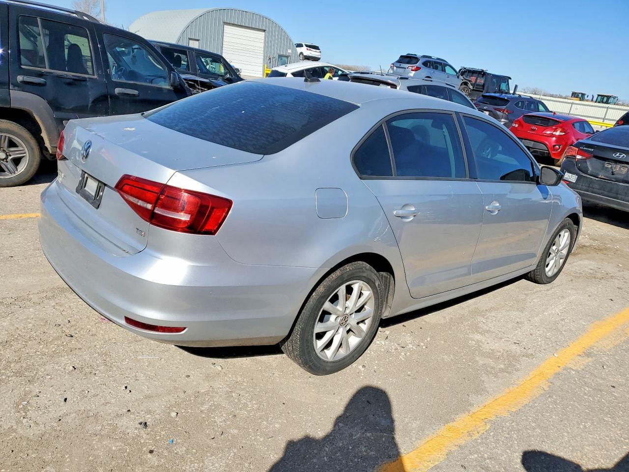 2015 VOLKSWAGEN JETTA