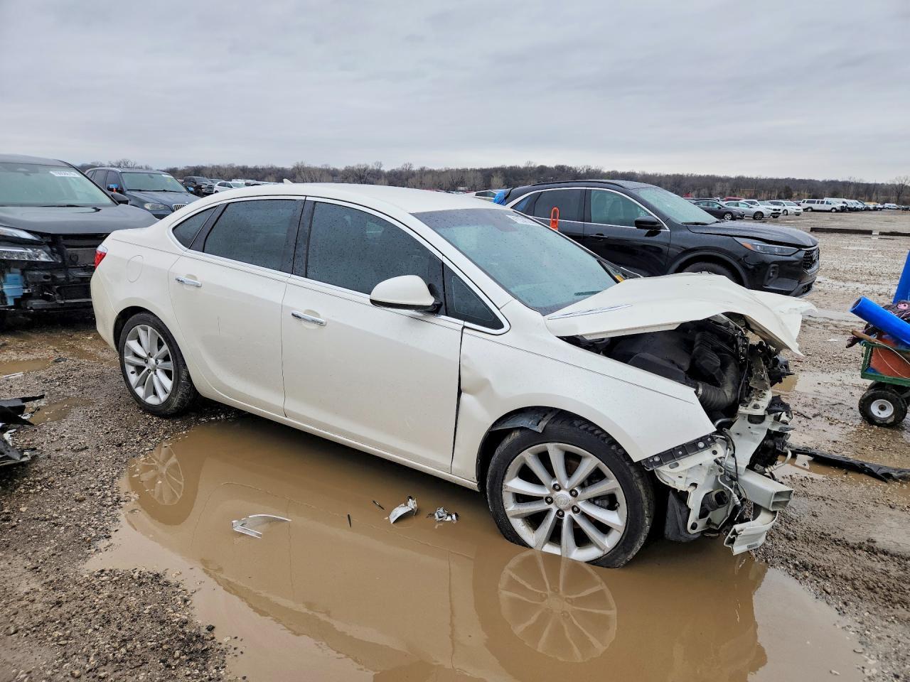 2014 BUICK VERANO