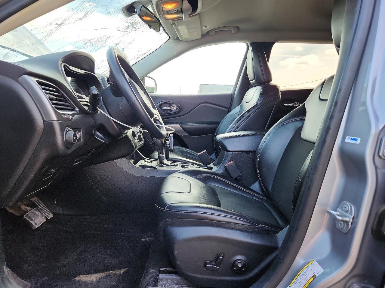 2019 JEEP CHEROKEE