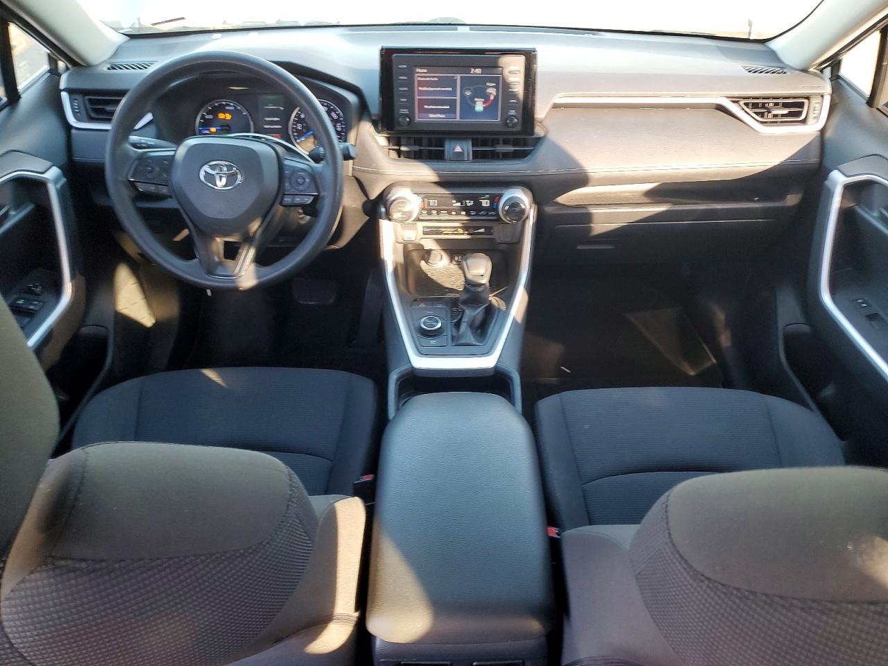 2019 TOYOTA RAV4