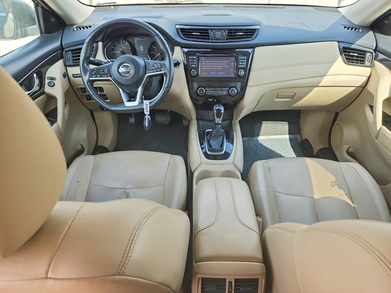2017 NISSAN ROGUE