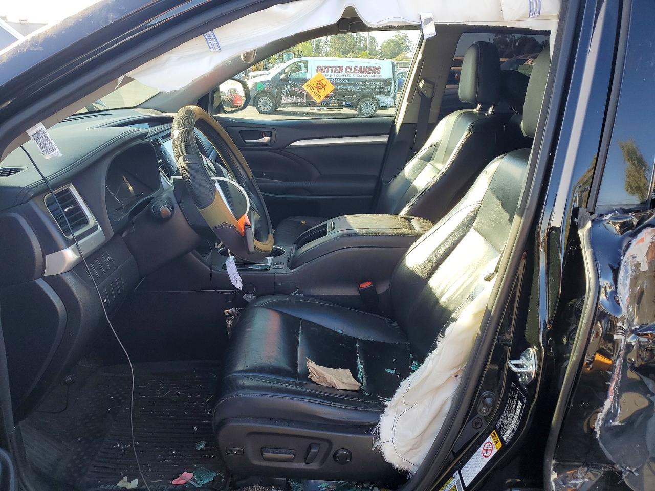 2015 TOYOTA HIGHLANDER