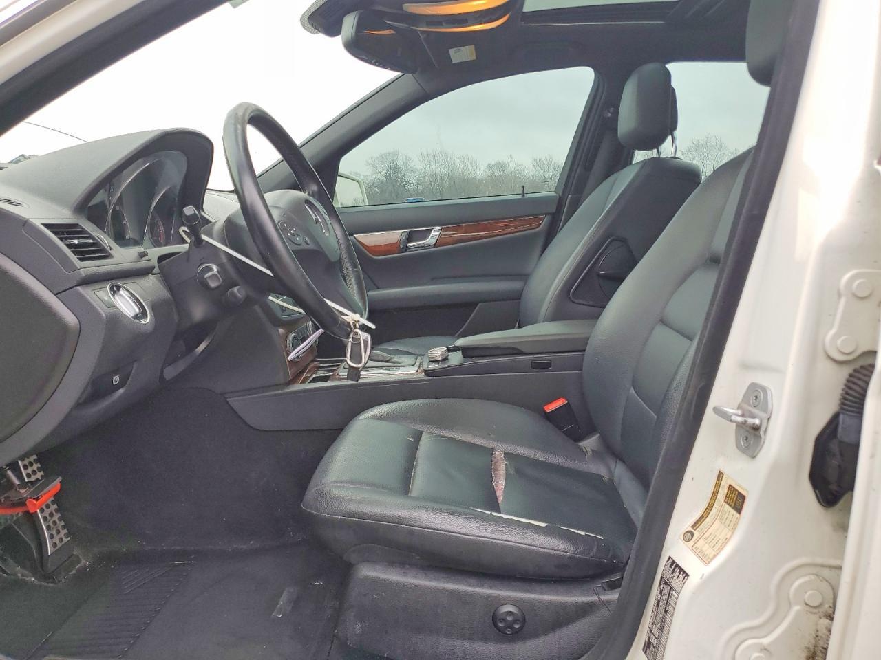 2011 MERCEDES-BENZ C-CLASS