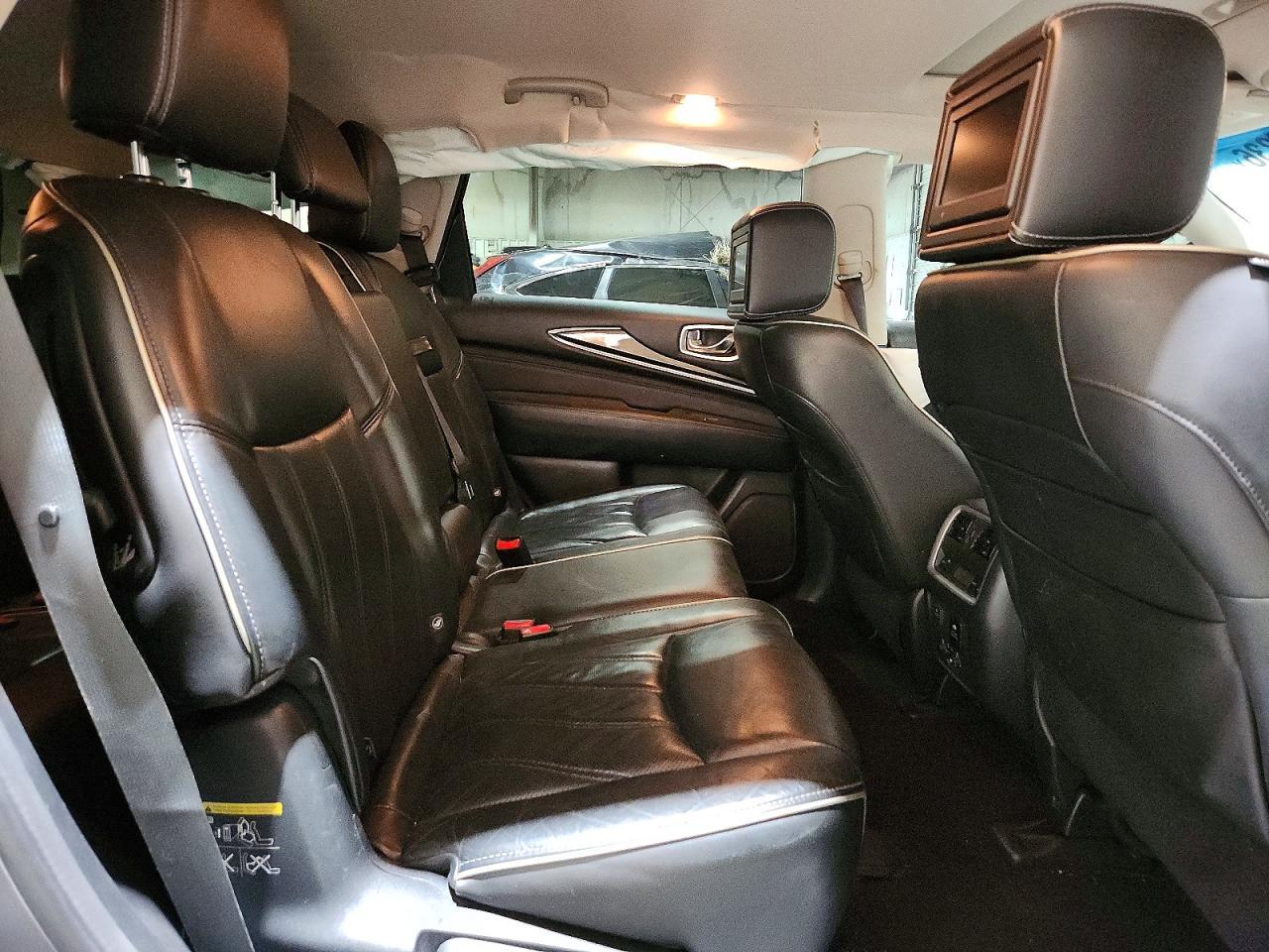 2016 INFINITI QX60
