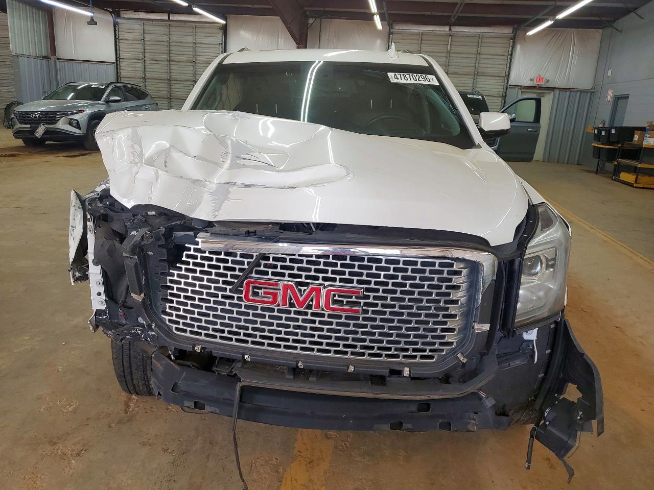 2017 GMC Yukon
