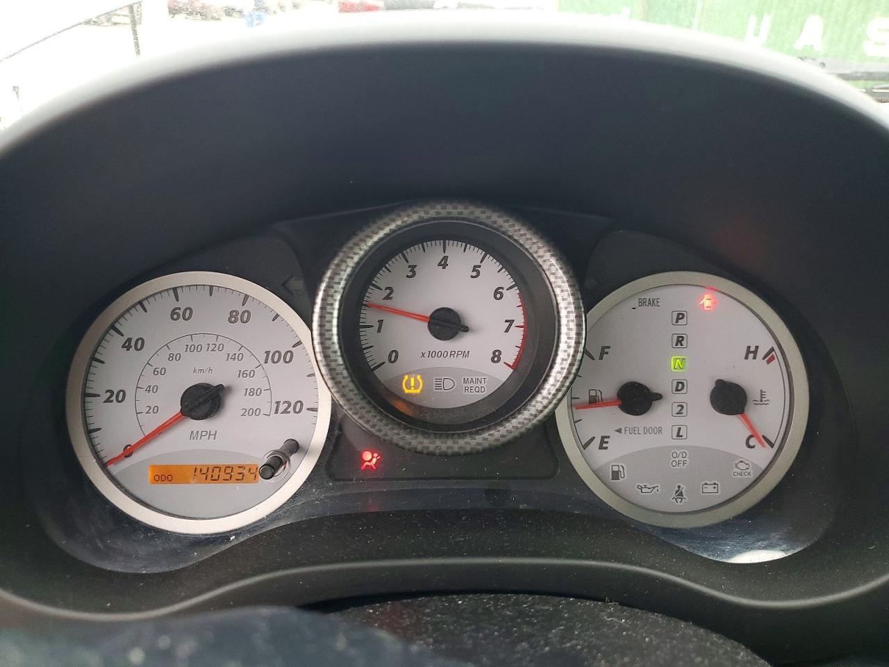 2004 TOYOTA RAV4
