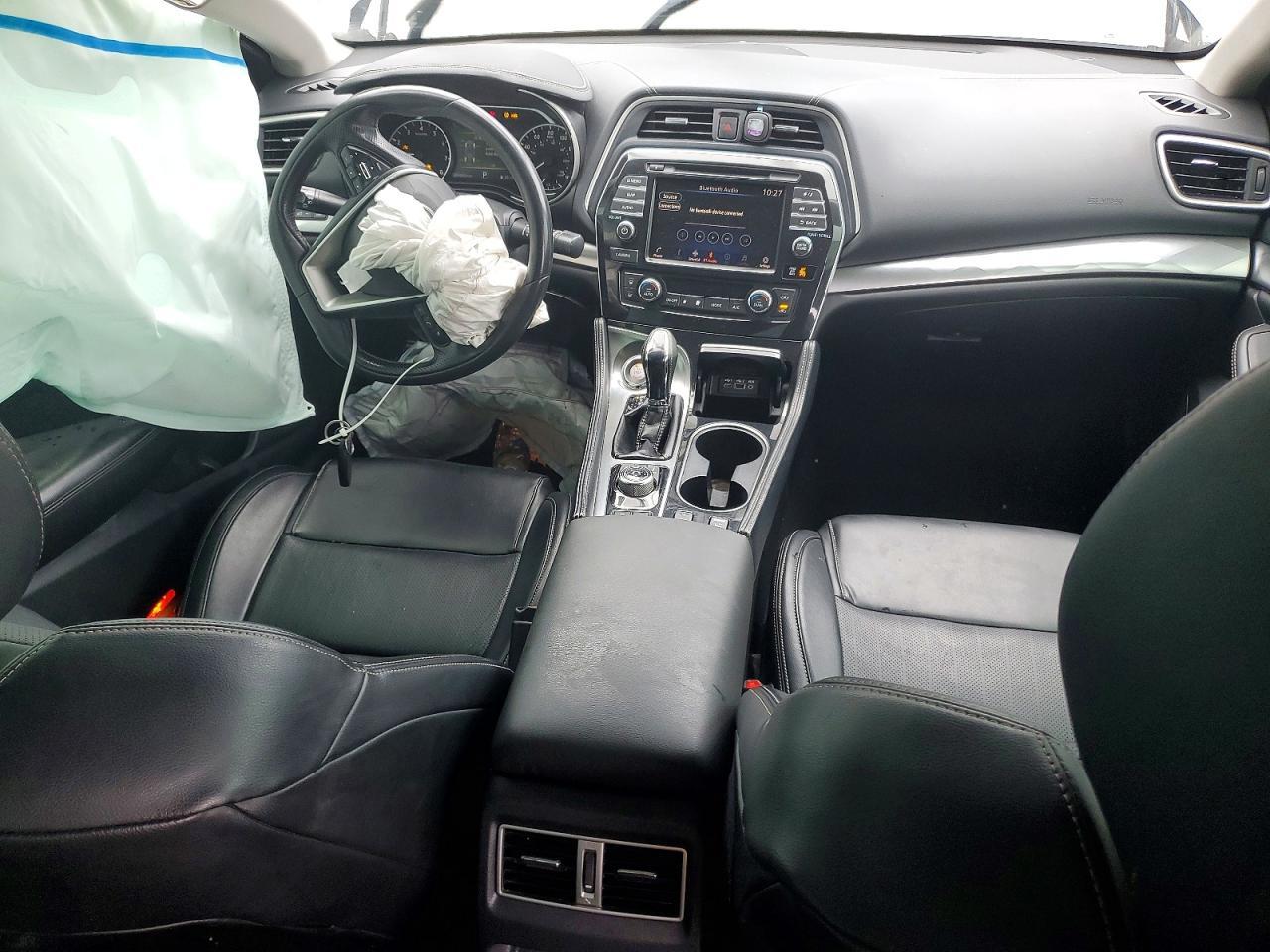 2019 NISSAN Maxima