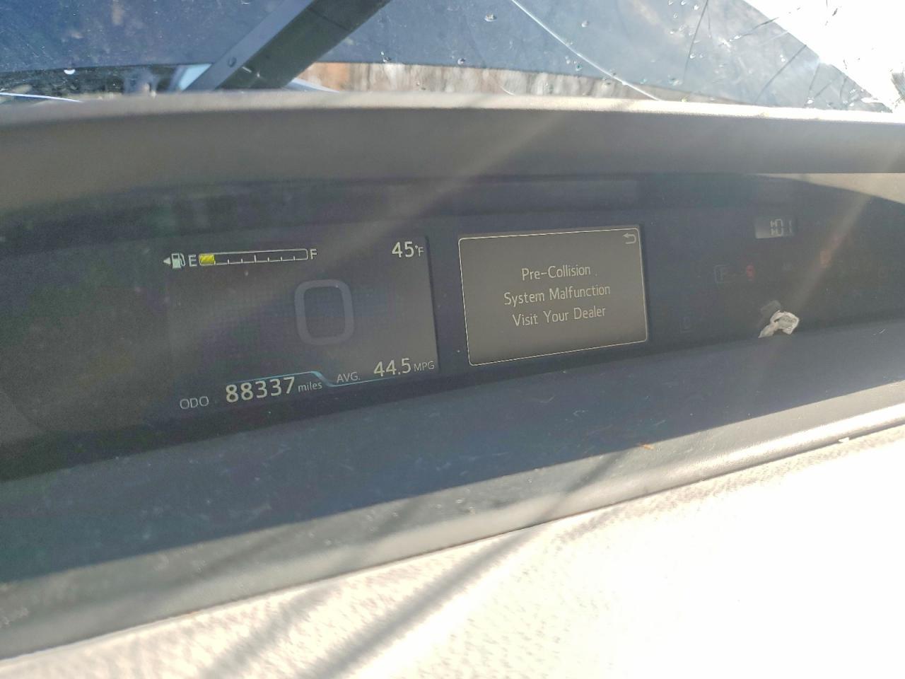 2022 TOYOTA PRIUS