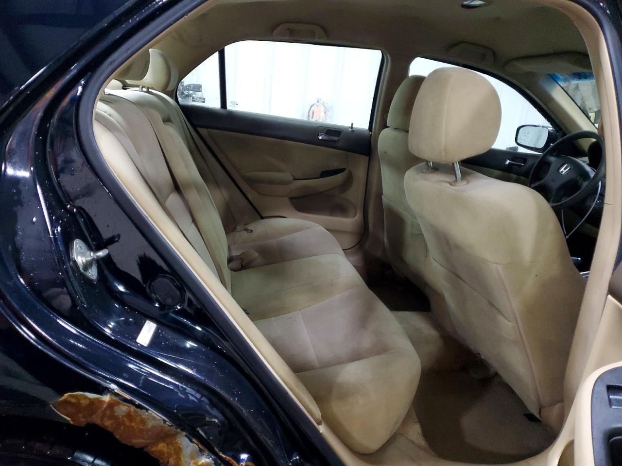 2004 HONDA ACCORD