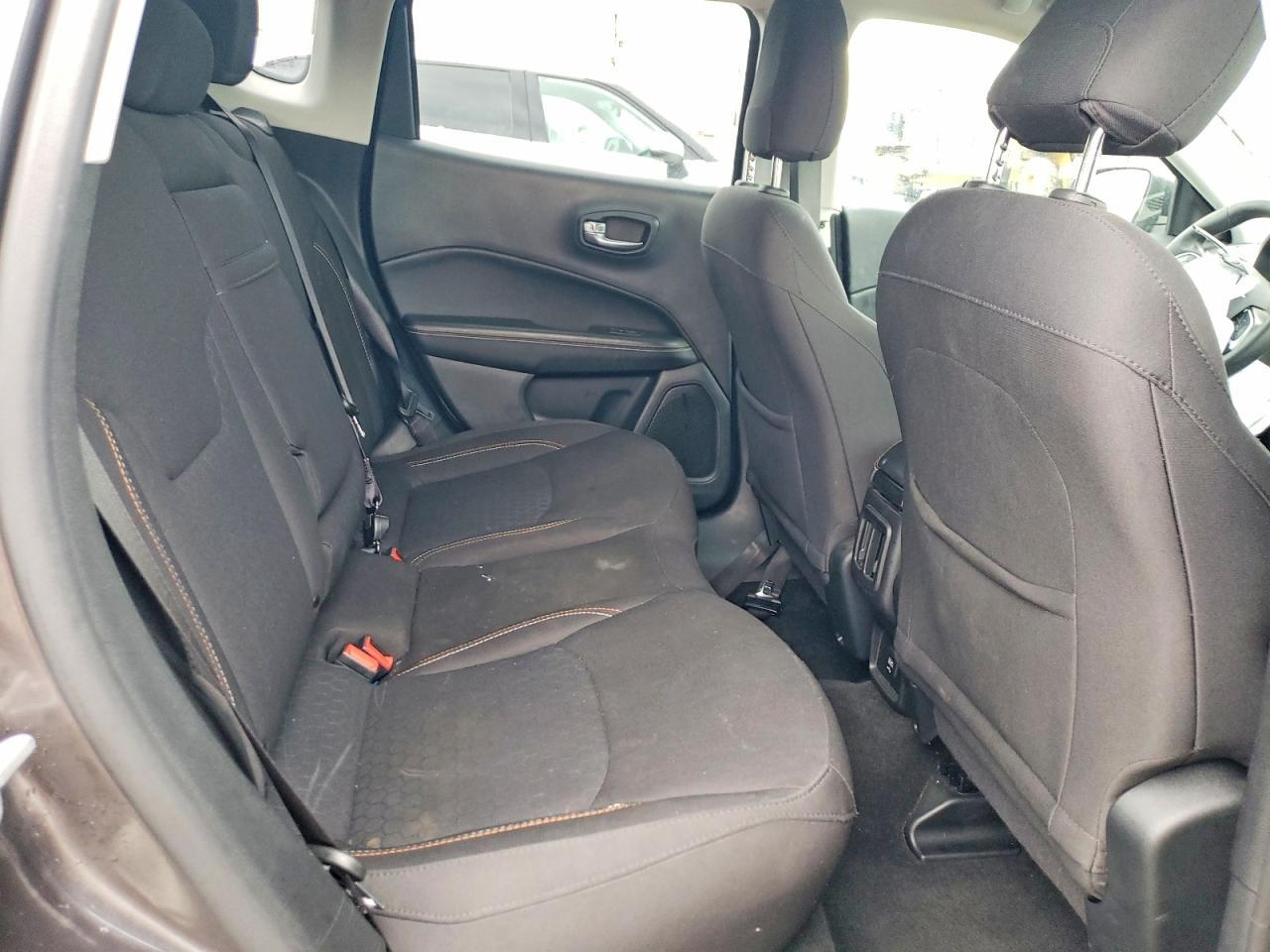 2020 JEEP Compass