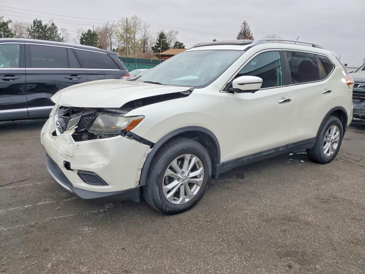 2016 NISSAN ROGUE
