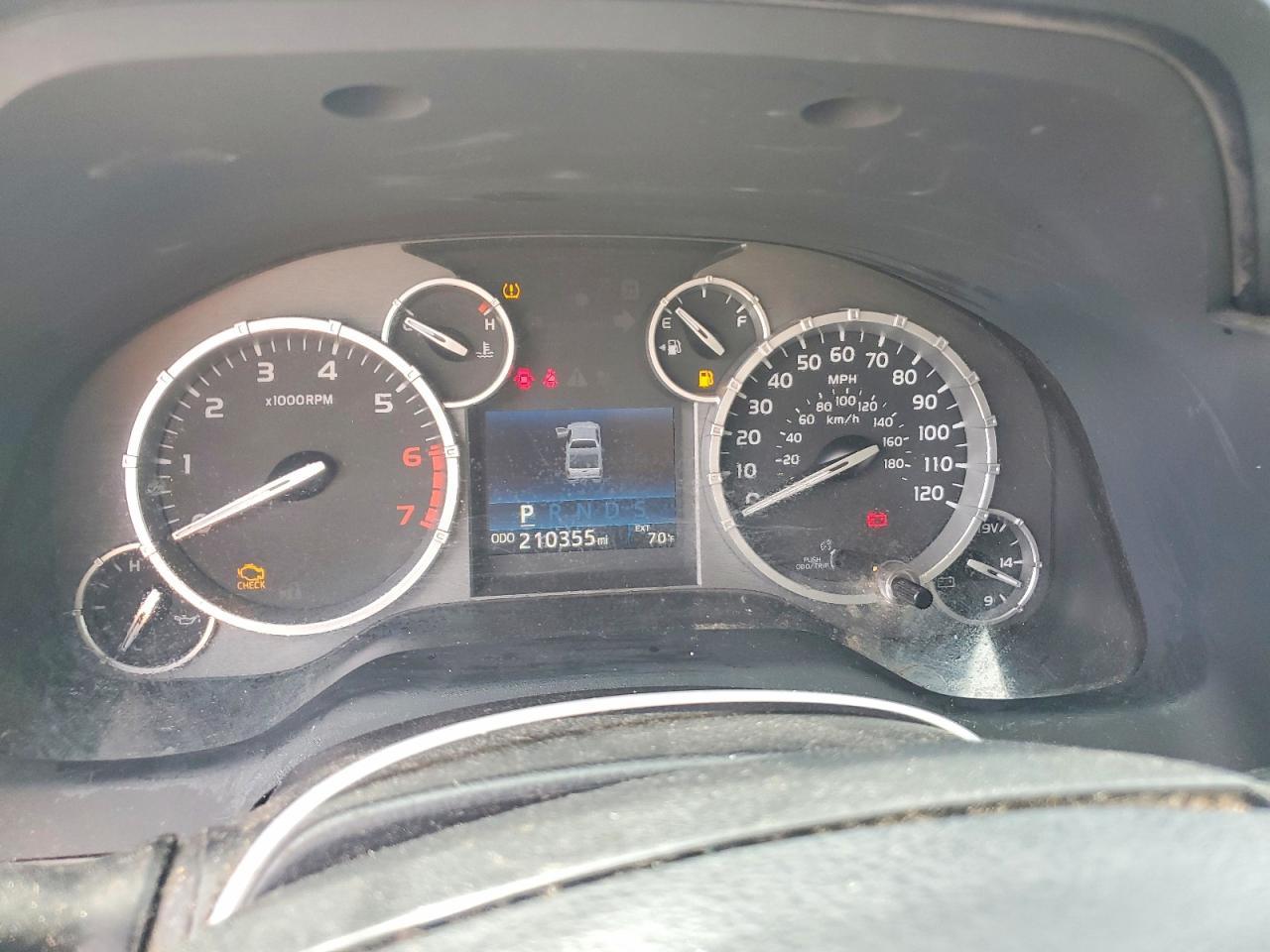 2016 TOYOTA TUNDRA