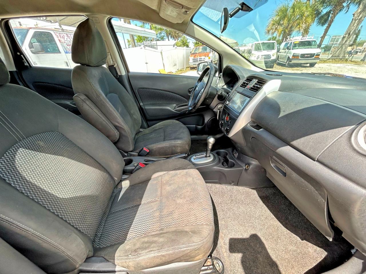 2019 NISSAN Versa Note