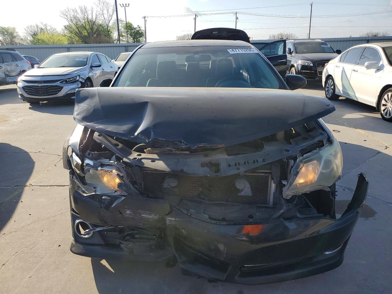 2012 TOYOTA CAMRY