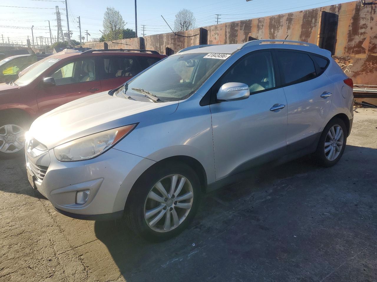 2011 HYUNDAI TUCSON