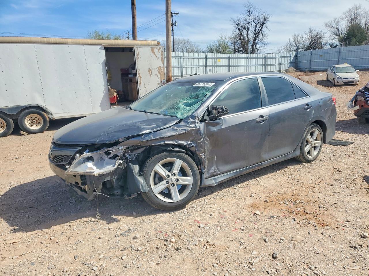 2014 TOYOTA Carmry